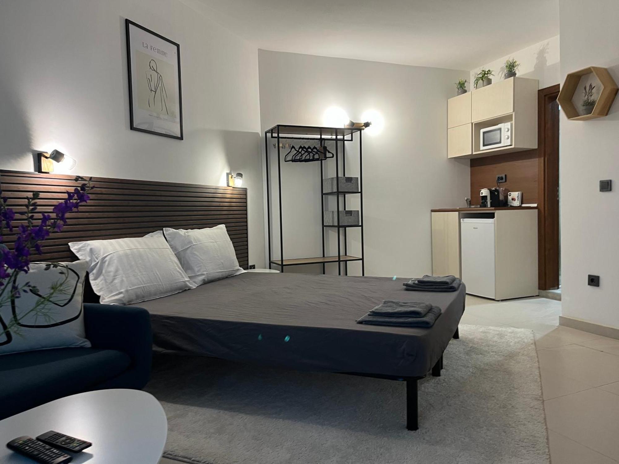 Golf Coast Boutique Studio With Sea View Topola Kültér fotó